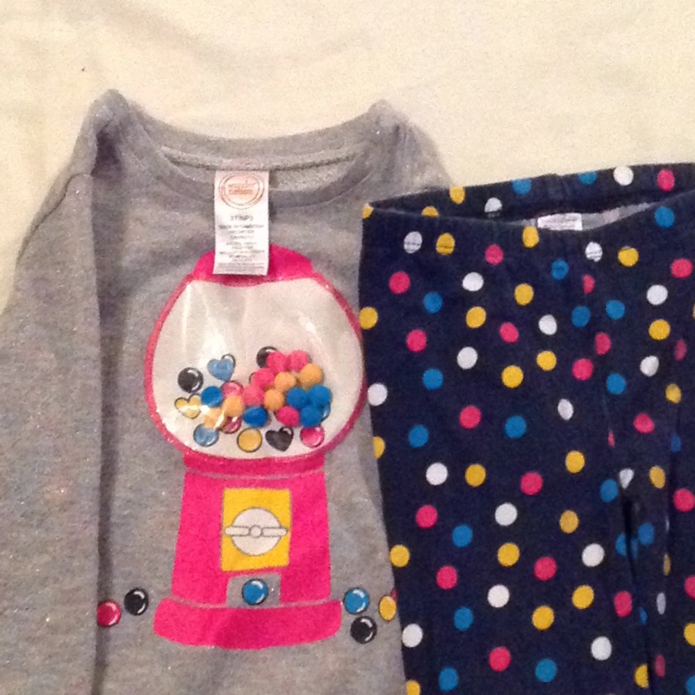 Gumball, outfit.